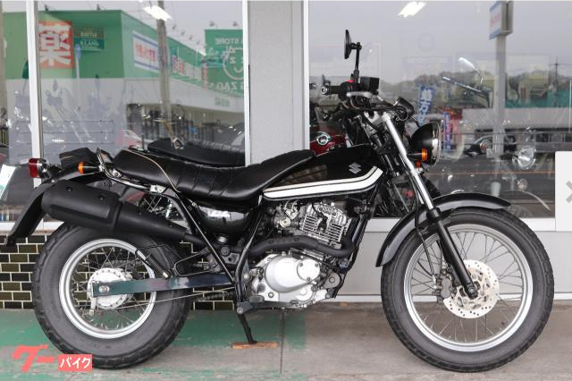 中古車　バンバン200